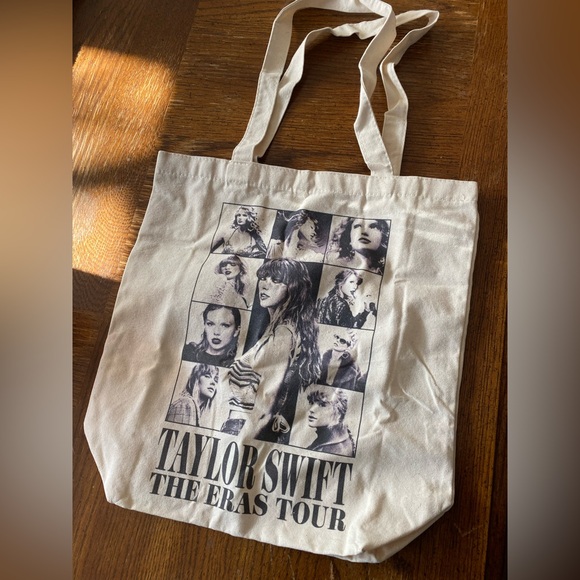 Eras tour VIP tote - Picture 1 of 2